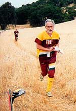 Dennis Wildfogel finishes the Green course at the Morgan Territory A-meet, October 2001 (Photo: Judy Koehler)