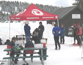 Registration and E-punch download area at the 2004 Bear Valley Ski-O (Photo: Tapio Karras)